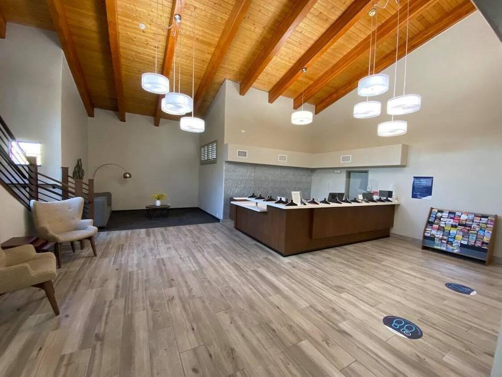 Days Inn & Suites By Wyndham Mesa Near Phoenix Esterno foto