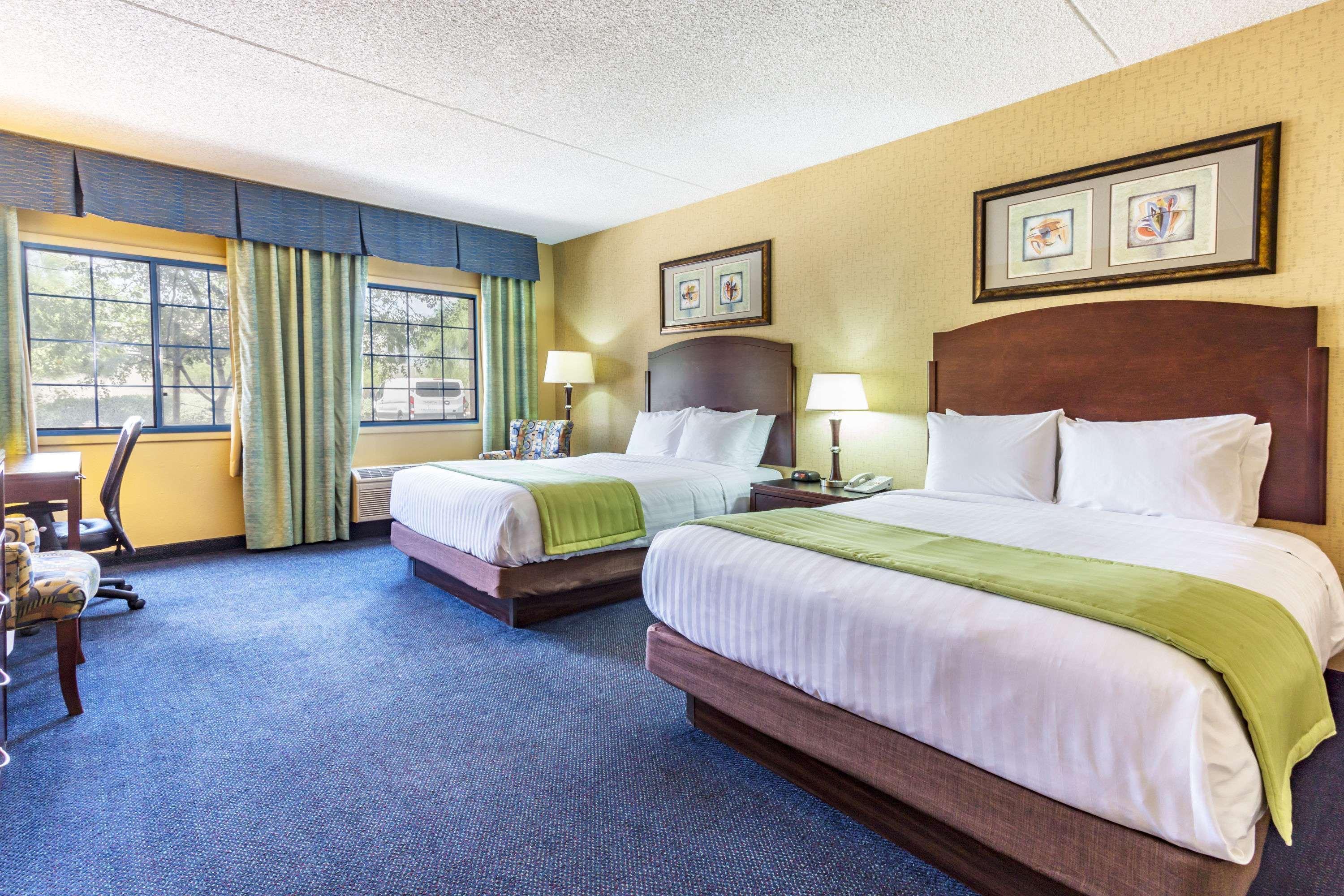 Days Inn & Suites By Wyndham Mesa Near Phoenix Esterno foto
