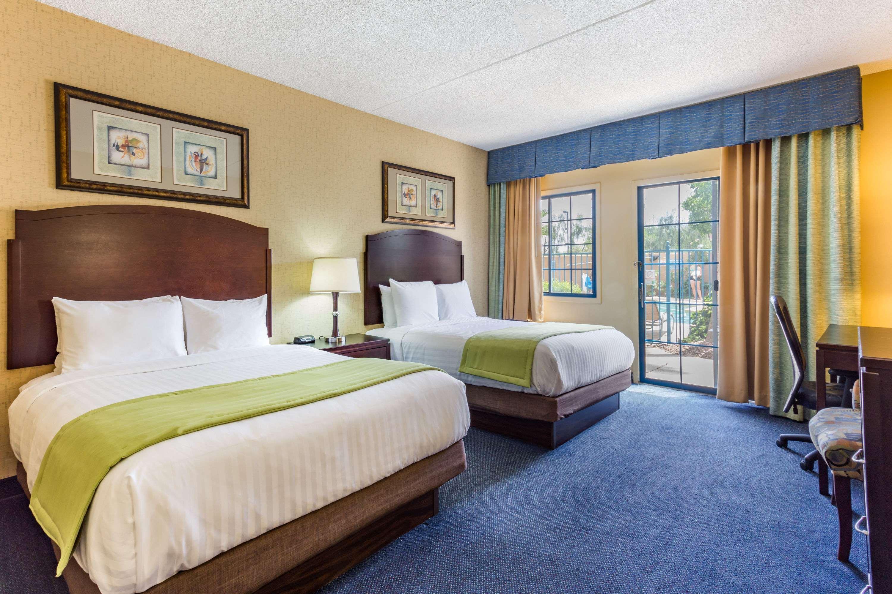 Days Inn & Suites By Wyndham Mesa Near Phoenix Esterno foto