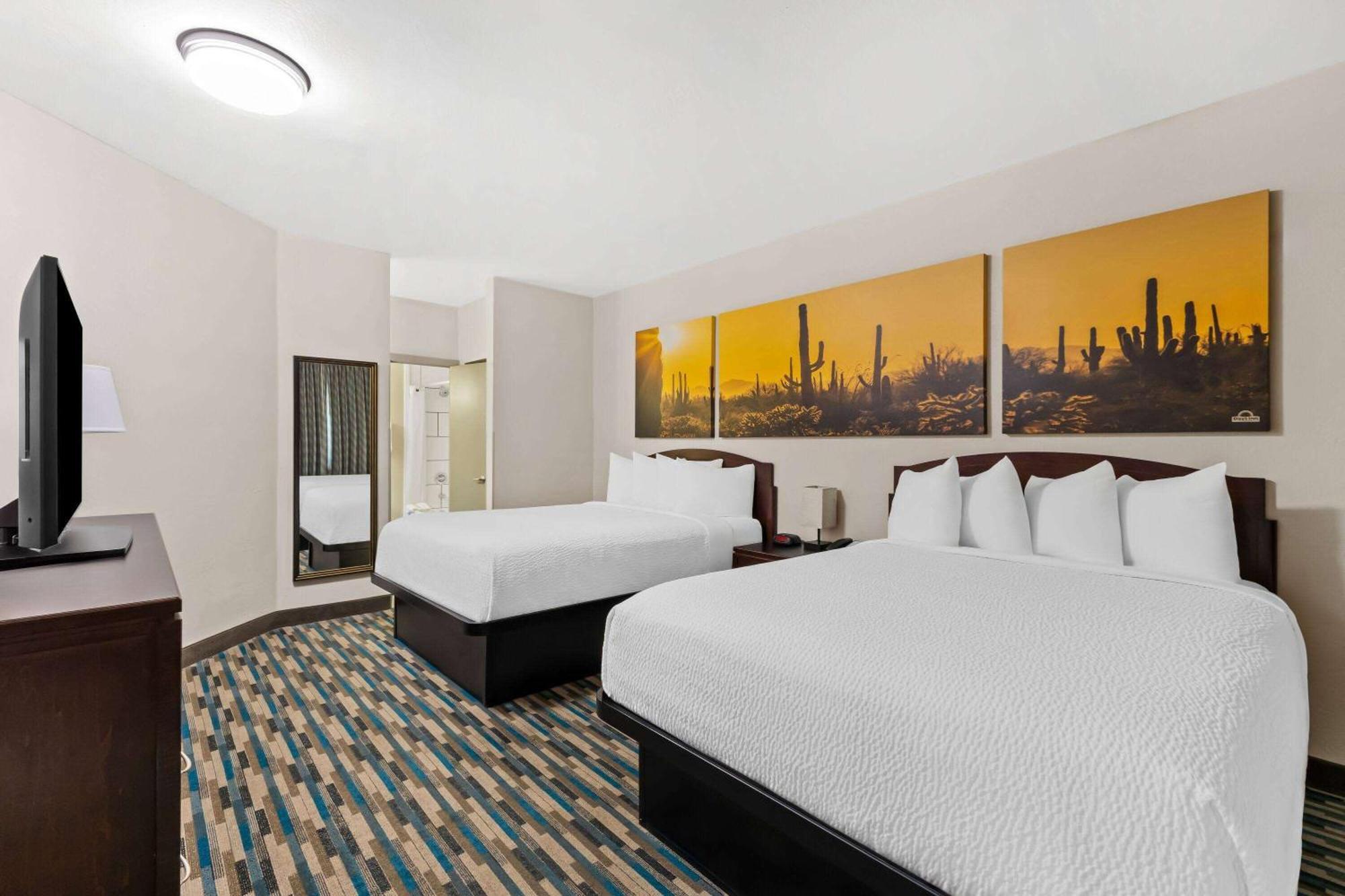 Days Inn & Suites By Wyndham Mesa Near Phoenix Esterno foto