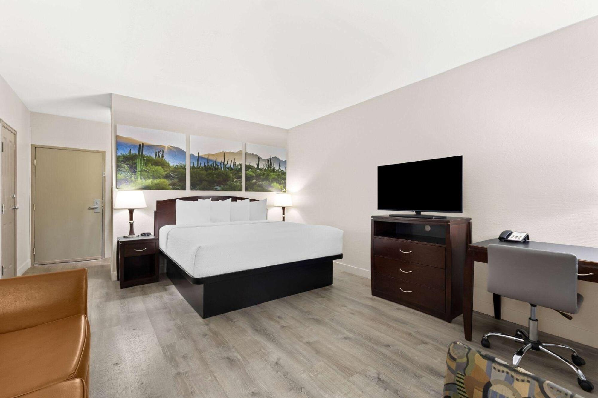 Days Inn & Suites By Wyndham Mesa Near Phoenix Esterno foto