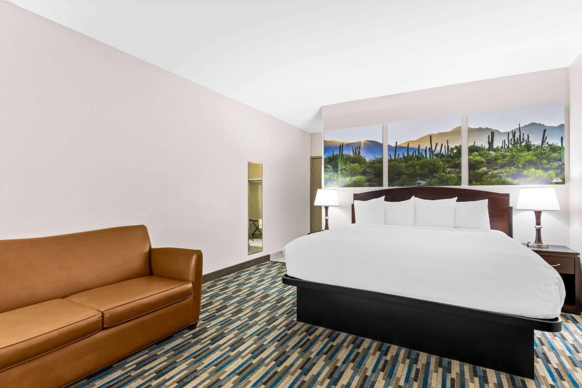 Days Inn & Suites By Wyndham Mesa Near Phoenix Esterno foto
