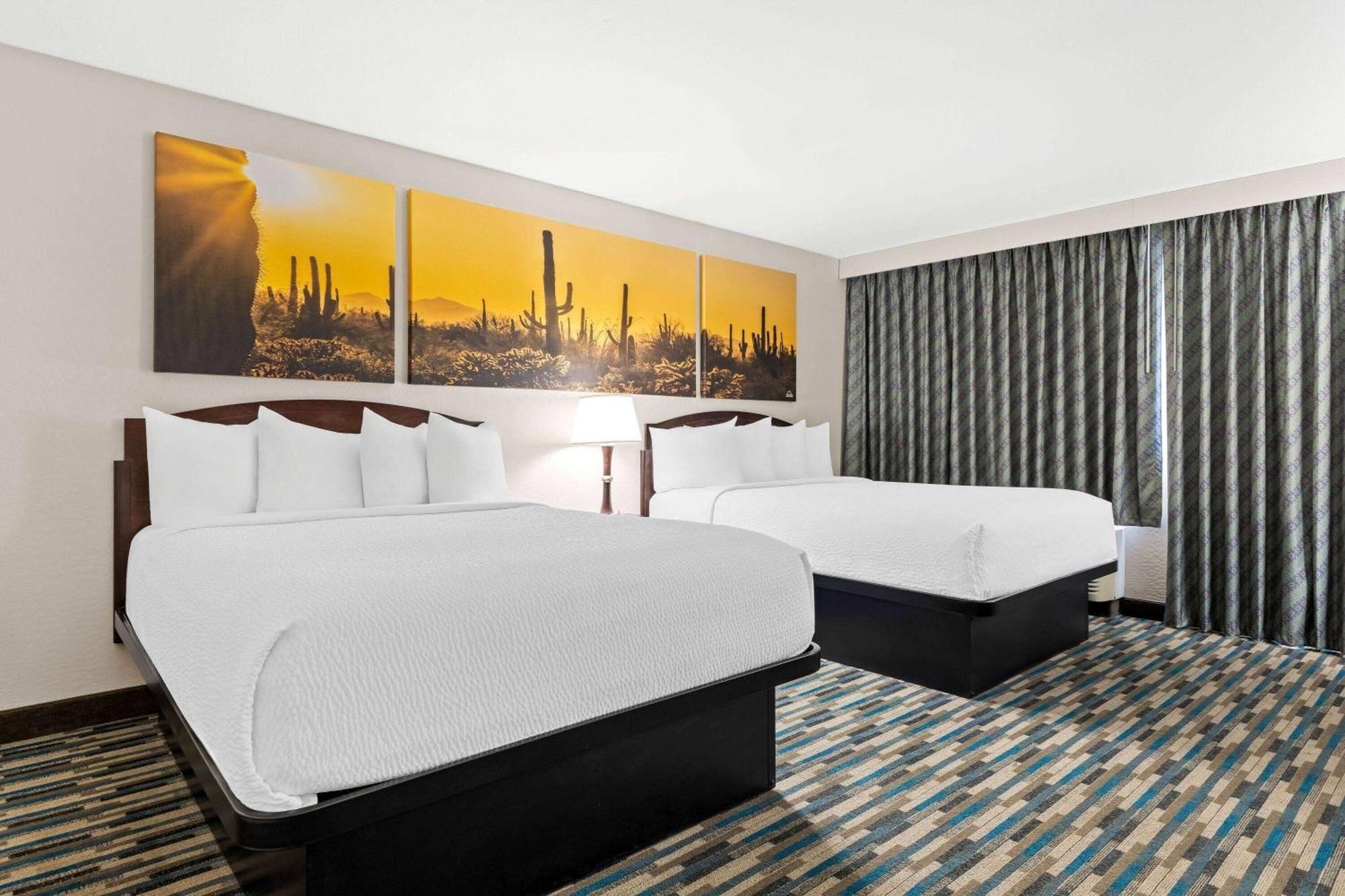 Days Inn & Suites By Wyndham Mesa Near Phoenix Esterno foto