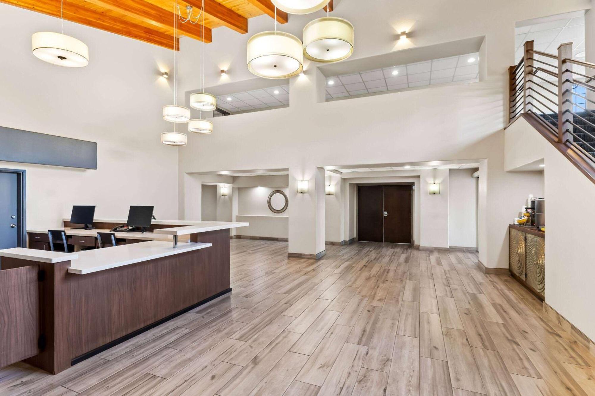Days Inn & Suites By Wyndham Mesa Near Phoenix Esterno foto